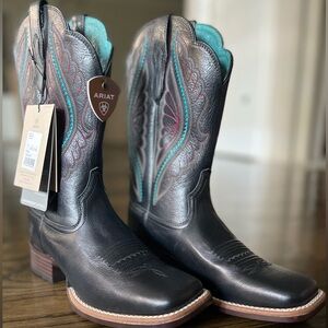 Black Ariat Boots
